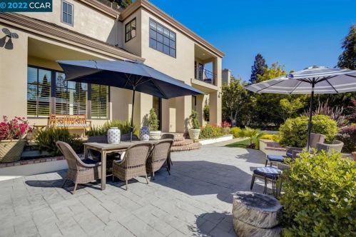 695 Blue Spruce Dr, Danville CA  94506-4525 exterior