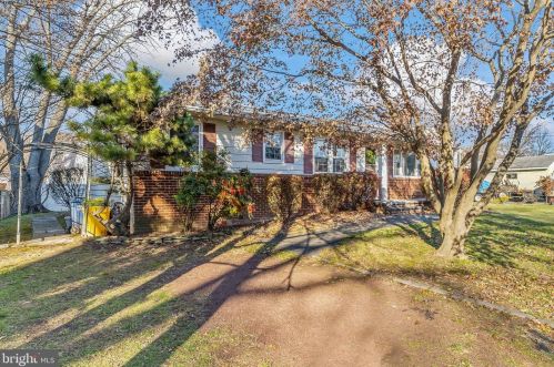 30 Greenfield Ave, Trenton NJ  08648-3828 exterior