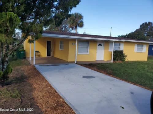 611 Washington Ave, Cocoa, FL 32922-7462