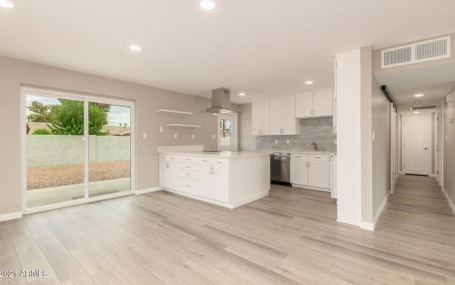 2511 86th St, Scottsdale AZ  85257-2416 exterior