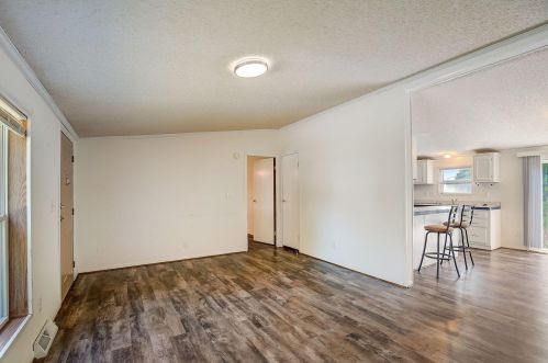 4609 74th Pl, Kenosha WI  53142-3711 exterior