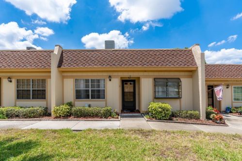 11400 Carriage Hill Dr, Port Richey, FL 34668-7817
