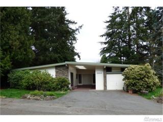 8923 242nd St, Edmonds, WA 98026-9045