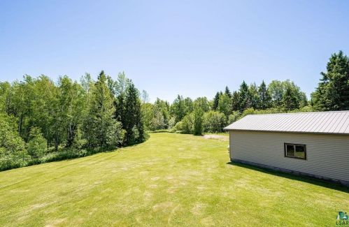 5260 Samuelson Rd, Duluth MN 55811-9789 exterior