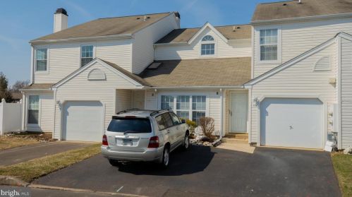63 Portsmouth Ct, Southampton, PA 18966-2621