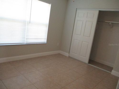 5662 Minaret Ct, Orlando FL  32821-8121 exterior