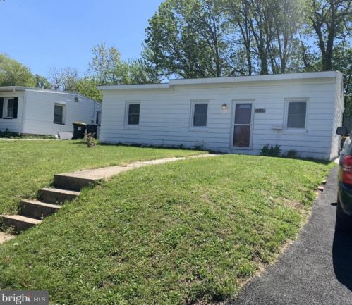 122 Bunche Blvd, Wilmington, DE 19801-5723