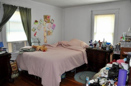 170 South St, Middletown NY  10940-5811 exterior