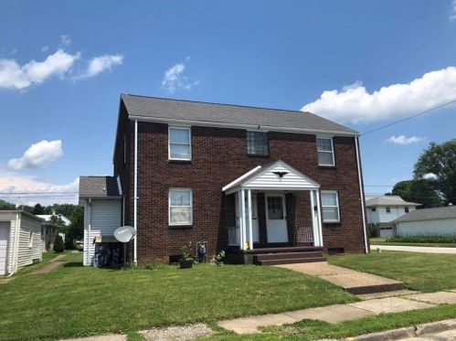 1750 Dailey Ave, Latrobe, PA 15650-3025
