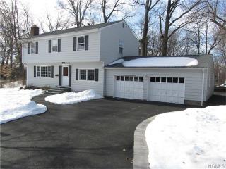 75 Autumn Dr, Tappan, NY 10983-2101