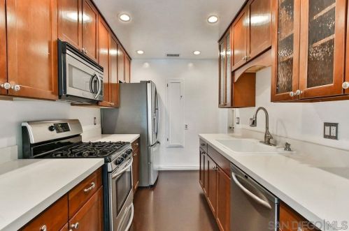 7574 Seneca Pl, La Mesa CA  91942-8837 exterior