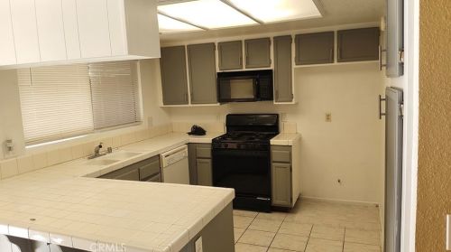 624 Le Harve Ave, Lake Elsinore, CA 92530-5385