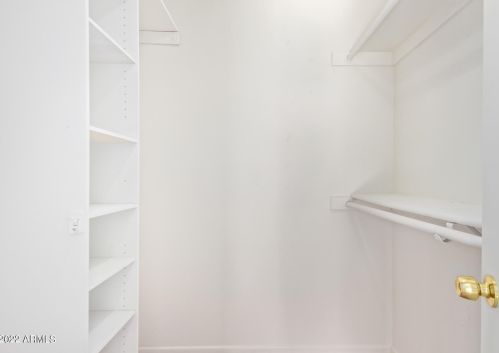 6931 Tuckey Ln, Glendale AZ 85303-3412 exterior