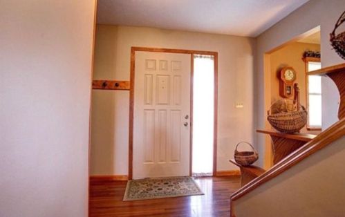 1738 Woodside Way, Xenia, OH 45385-9660