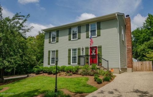 11521 Bragg Ave, Louisville, KY 40243-1373