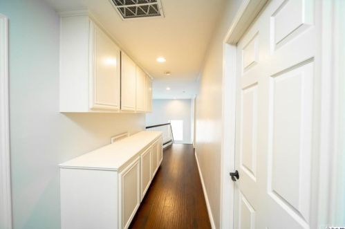 721 Cinnabar Pl, Simi Valley CA 93065-7200 exterior