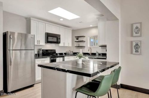 2013 66 St, Scottsdale AZ 85251-6120 exterior