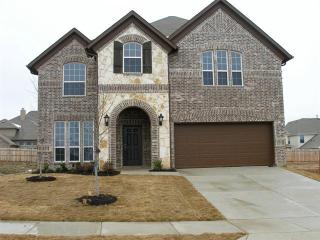 2445 Kingsgate Dr, Oak Point TX  75068-6052 exterior