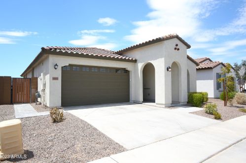 6918 12th Pl, Phoenix AZ  85042-1101 exterior