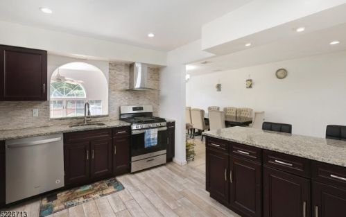 81 Commercial Ave, Avenel NJ  07001-1729 exterior