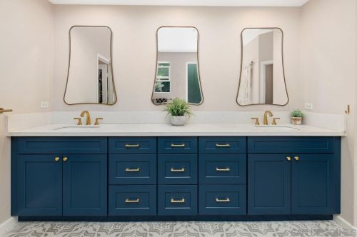 5477 Wolverine Ter, Carlsbad CA  92010-7159 exterior