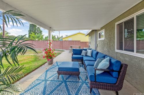 6350 San Rolando Cir, Buena Park CA  90620-3637 exterior