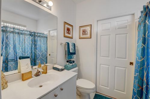2464 Coral Trace Pl, Delray Beach FL  33445-3425 exterior