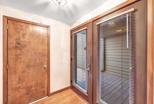 61 Webster Heights Dr, Green Bay, WI 54301-2327