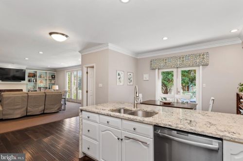 5902 Stephens Xing, Navy Sup Dpt PA 17050-6867 exterior