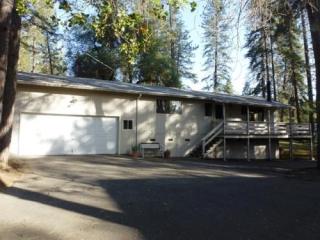 13209 Wells Fargo Dr, Groveland, CA 95321-9413
