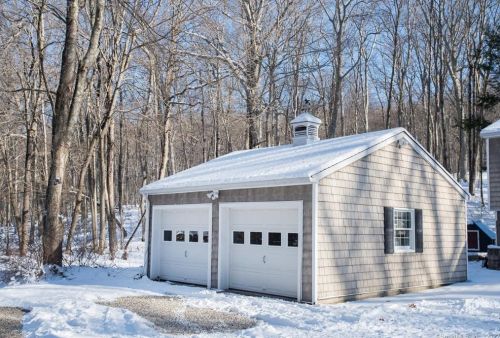 127 Flat Rock Dr, Ridgefield, CT 06877-5311