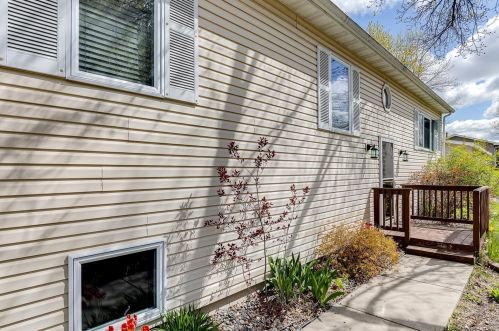 1972 Robin Ln, Lino Lakes, MN 55038-9770