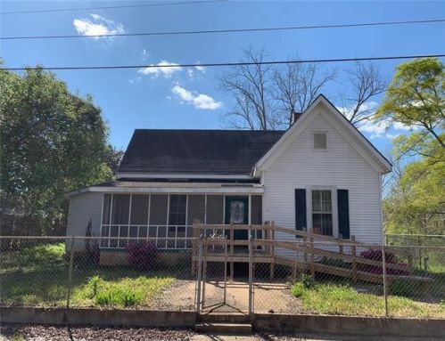 549 Berry St, Goldville, AL 36276-3014