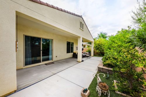 39116 Camino Novena, Indio CA  92203-7597 exterior