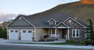 823 Rand Dr, Richland, WA 99352-8652