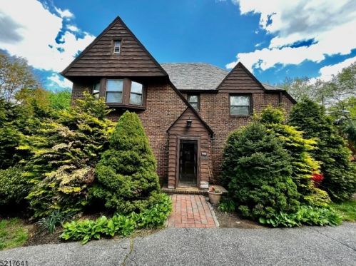 869 Salem Ave, Industrial Hillside, NJ 07205-3038