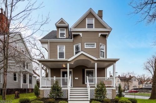 150 Clinton St, East Orange, NJ 07018-3011