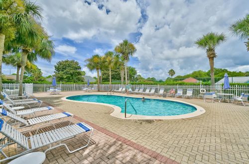 107 Bay Tree Dr, Destin FL  32550-7843 exterior