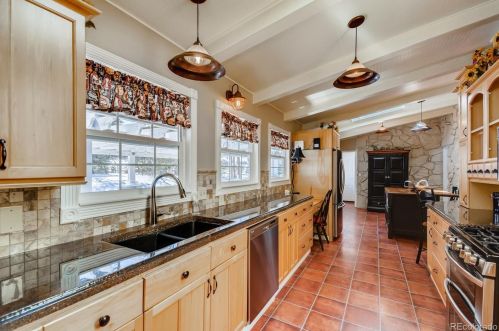 8311 Mariposa Dr, Morrison CO 80465-2418 exterior