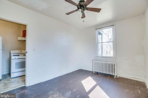 4620 Brk St, Washington DC 20019-4654 exterior