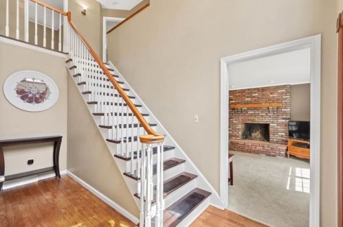 223 Mcgregor Dr, Canonsburg, PA 15317-2266