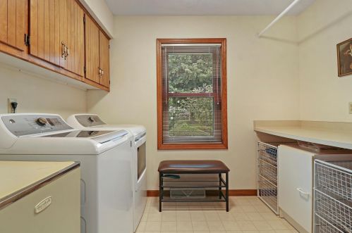 1480 39 Ave, Kenosha WI 53142-7134 exterior