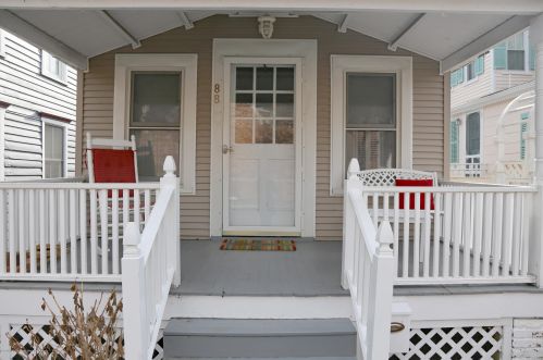 88 Webb Ave, Ocean Grove, NJ 07756-1223