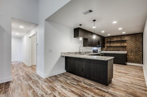 2728 Pinery Ln, Richardson TX  75080-1870 exterior