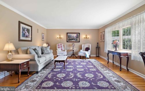 3 Dansfield Dr, Wilmington DE  19803-4806 exterior