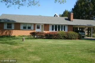 10705 Lake Jackson Dr, Manassas, VA 20111-2818