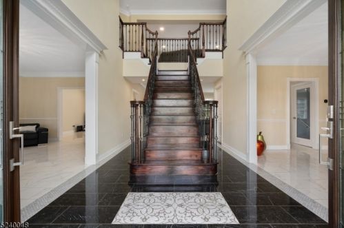 7 Flagstone Hill Rd, Wantage NJ  07461-2236 exterior