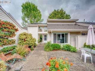 32105 Arbor Lake Dr, Wilsonville, OR 97070-9408