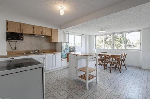 1047 Schooner Ln, Moore Haven FL  33471-8231 exterior