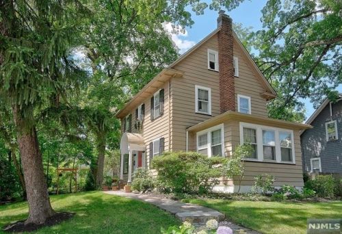 715 Varsity Rd, South Orange, NJ 07079-2634